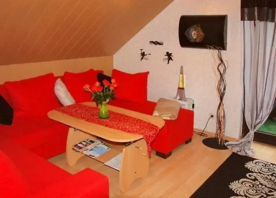 Gemuetliche Ferienwohnung Im Thueringer Wald, Nahe Des Rennsteigs - Pure Erholung
