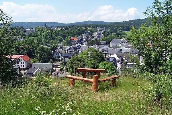 Gemuetliche Ferienwohnung Im Thueringer Wald, Nahe Des Rennsteigs - Pure Erholung